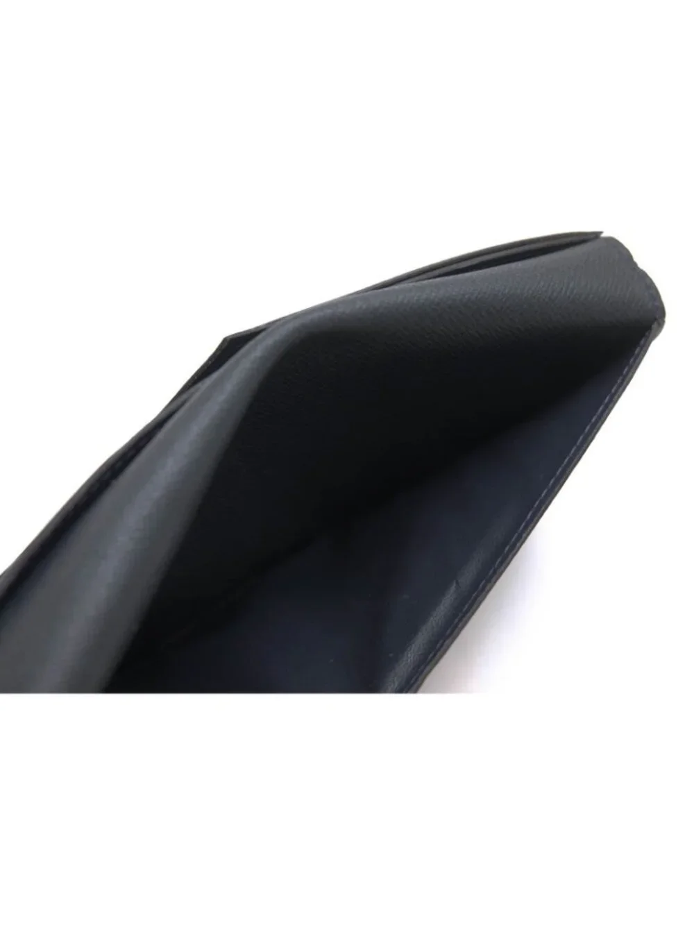 Louis Vuitton Wallet Leather Black Taiga Portefeuille Long Billfold No Coin